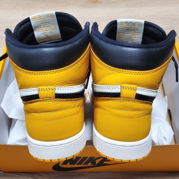Size 13 - Nike Air Jordan 1 Retro High OG Taxi Yellow Toe  555088-711 Pre-Owned - Picture 9 of 12